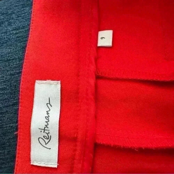 Beautiful Reitmans  capri pants. Valentine day 💌 - Picture 2 of 7